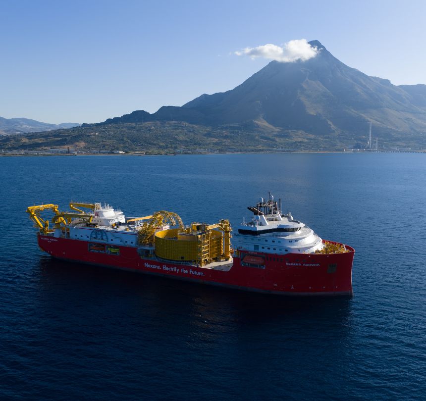 Nexans Aurora laying high voltage subsea cable for the Tyrrhenian Link