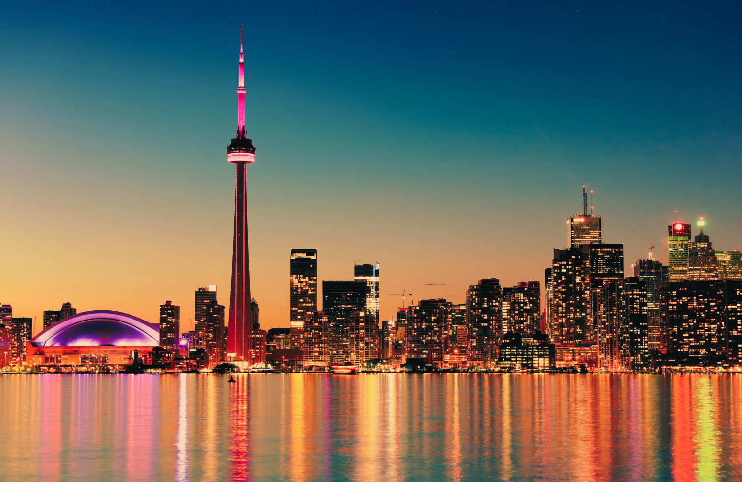 Picture of Toronto by night